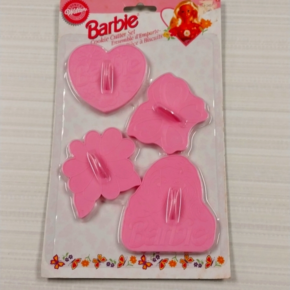 Brand new still in package Barbie cookie cutters. - Picture 1 of 4